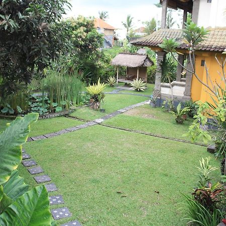 Bombom House Hotel Ubud Exterior foto